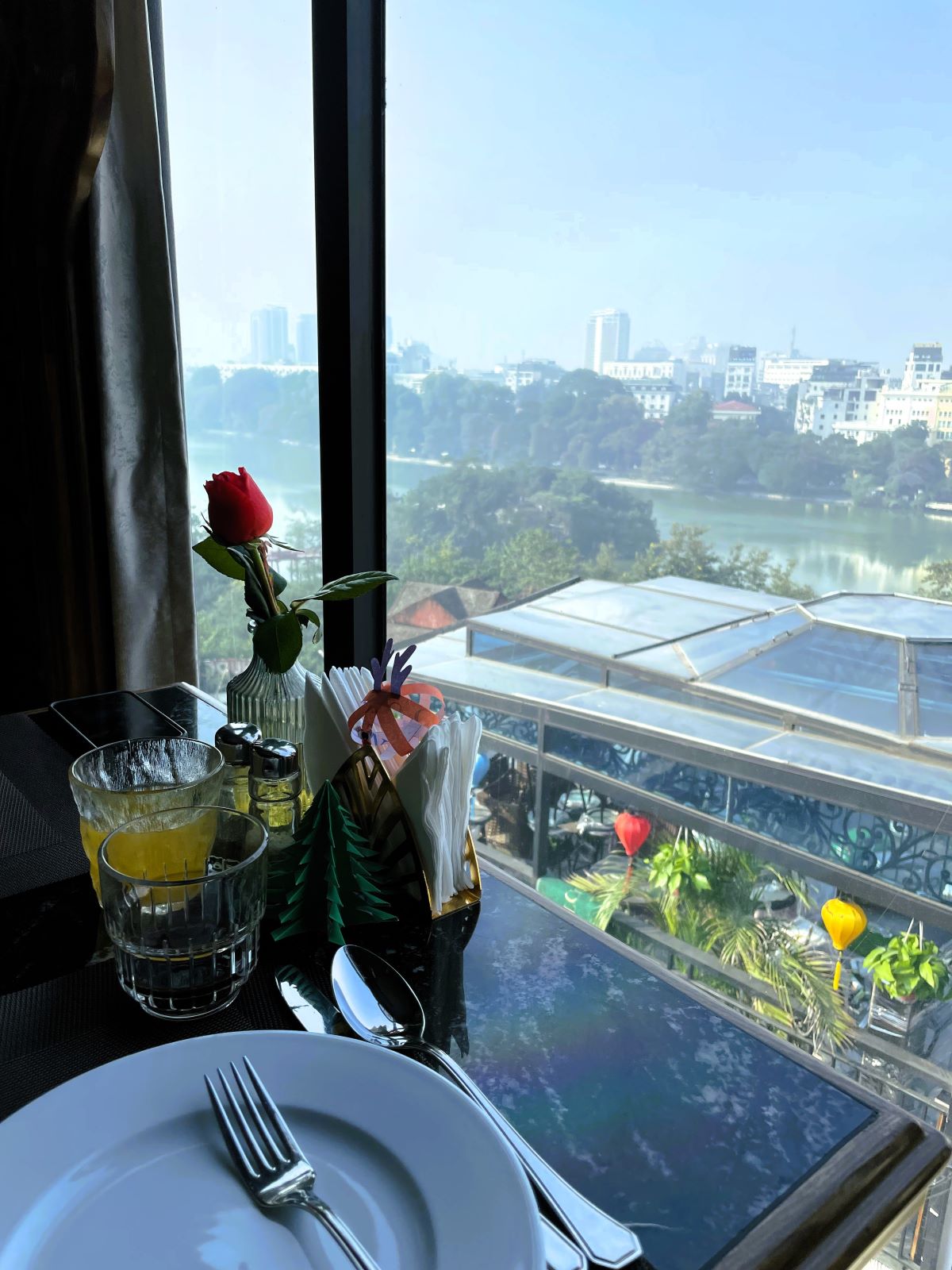 La Passion Premium Cau Go Hotel Restaurant (8)